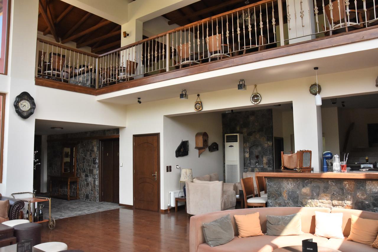 Olvios Hotel Goura Luaran gambar