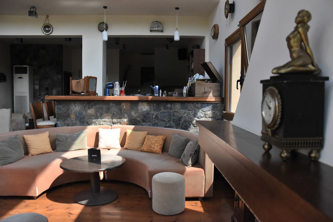 Olvios Hotel Goura Luaran gambar